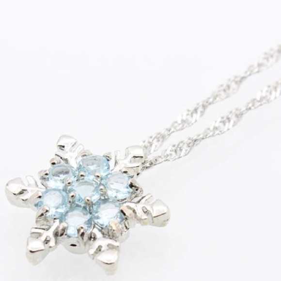NEW!💙💎LOVELY!❄️SNOWFLAKE❄️ NECKLACE💎💙ICE BLUE! - Picture 4 of 8